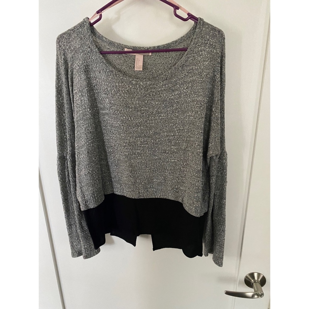 Black and gray top